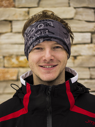 Peter Tomko - inštruktor bežkovania, snowboardingu a lyžovania