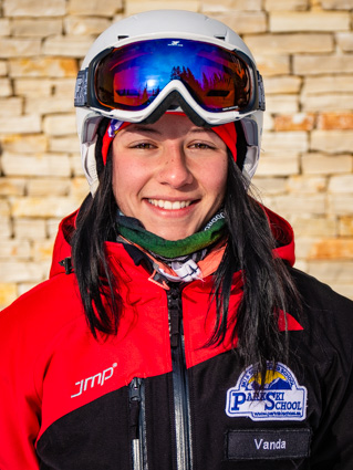Vanda Viktória Jasenčáková - inštruktorka lyžovania