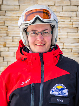 Silvia Glejdurová - inštruktorka lyžovania
